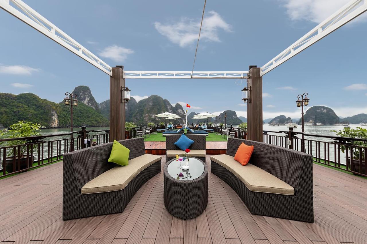 Hotel Margaret Cruises Ha Long Esterno foto