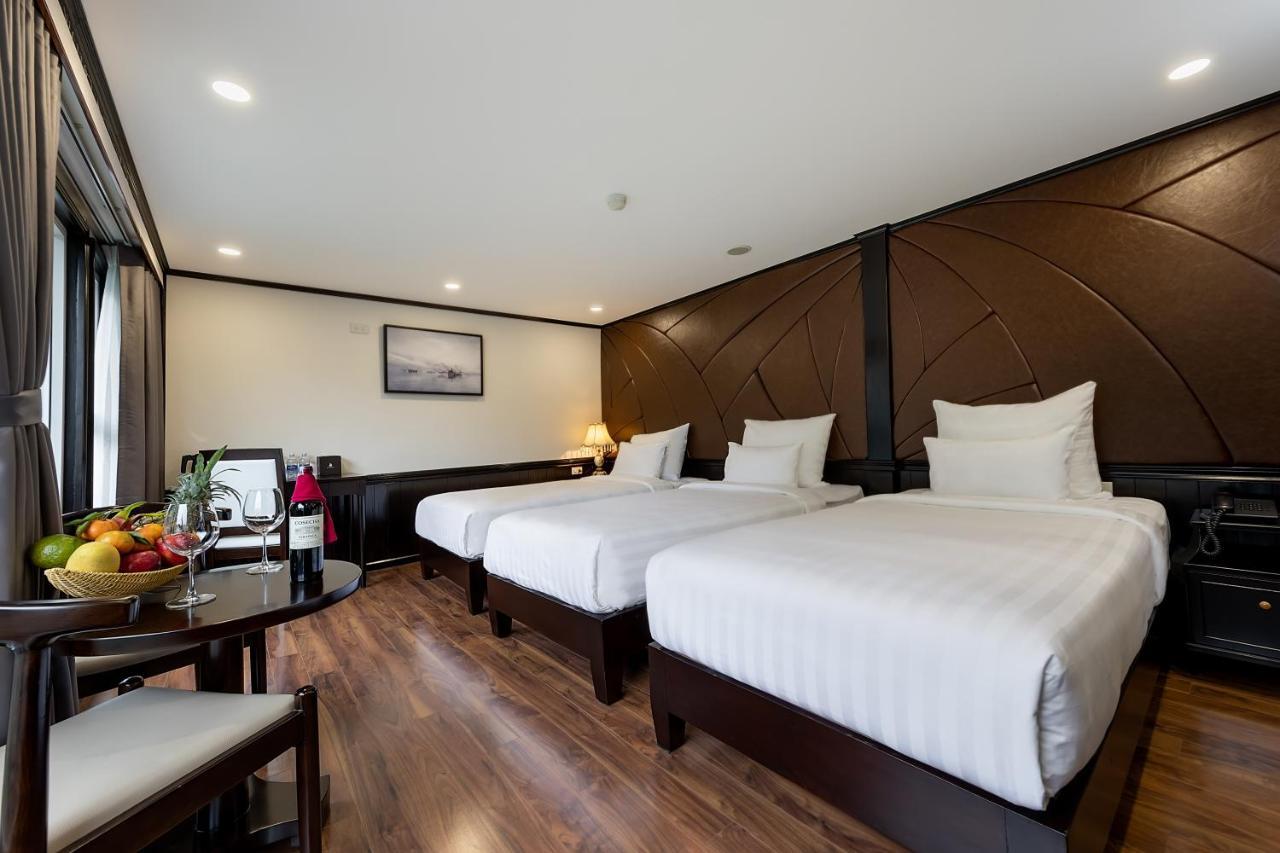 Hotel Margaret Cruises Ha Long Esterno foto