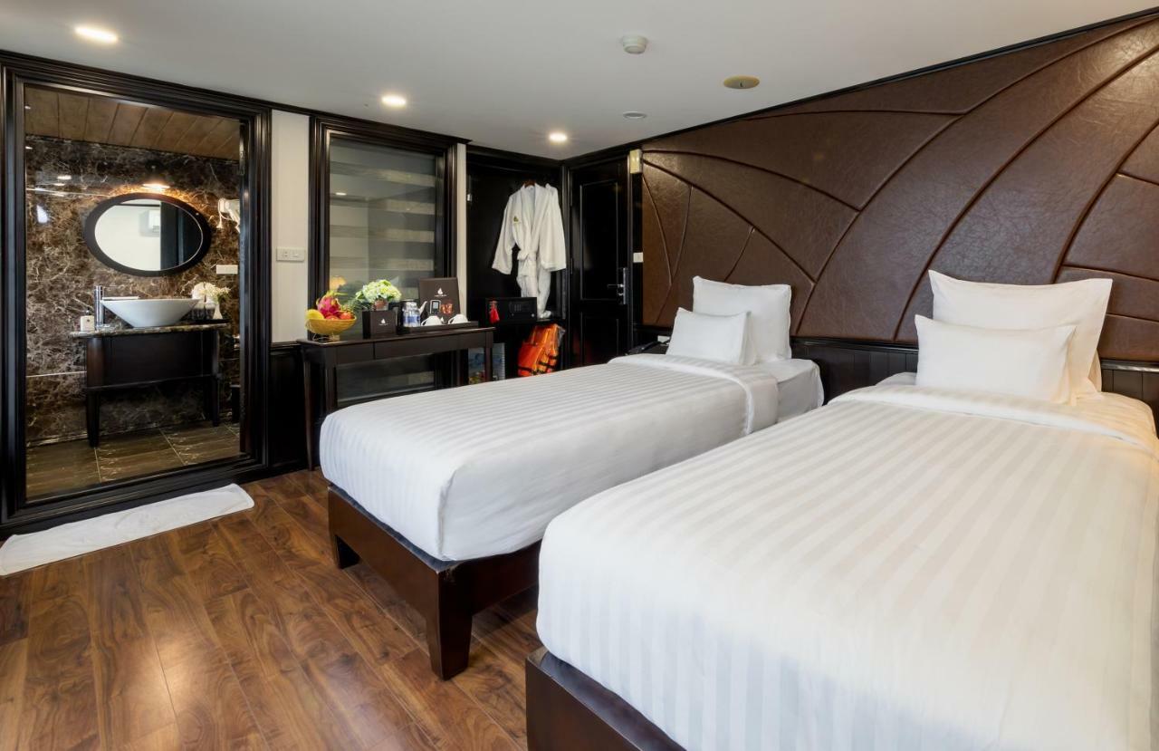 Hotel Margaret Cruises Ha Long Esterno foto