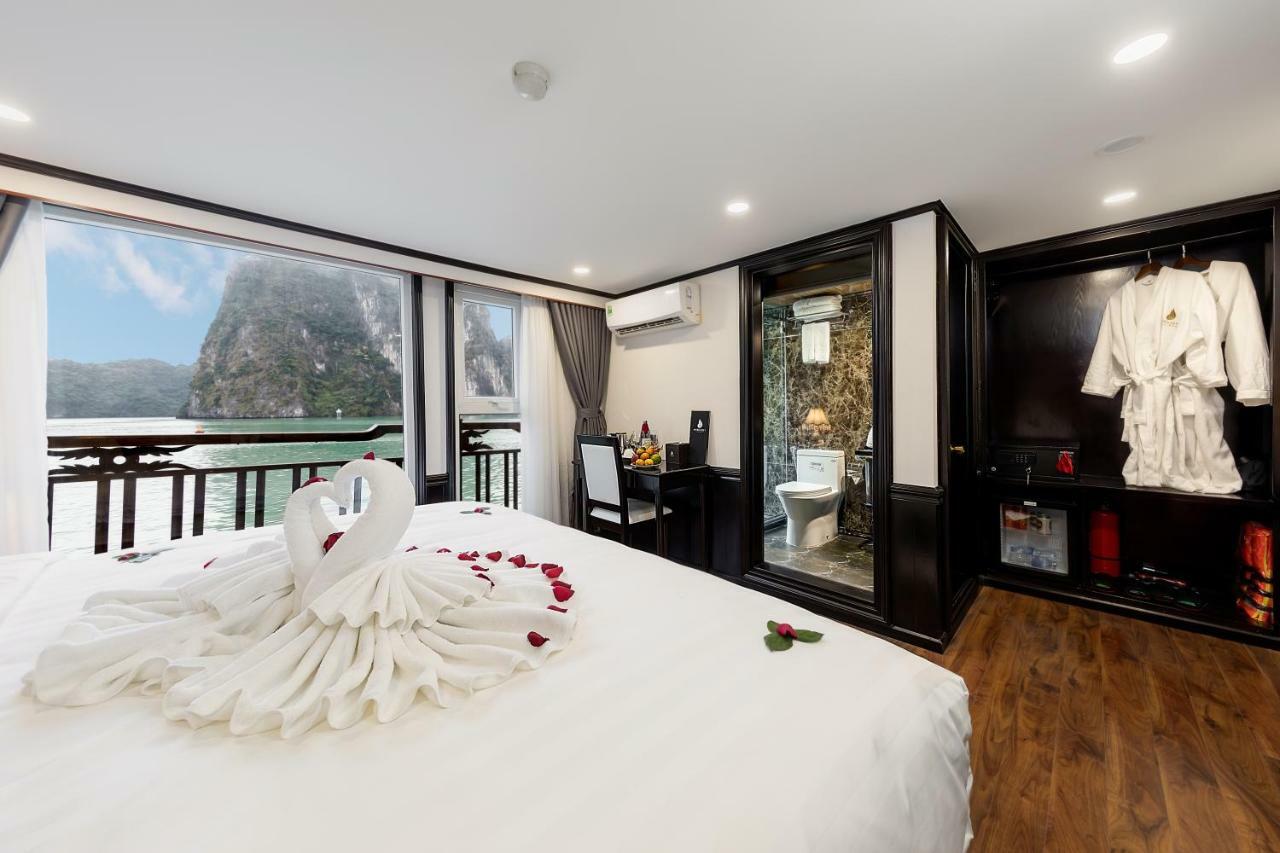 Hotel Margaret Cruises Ha Long Esterno foto