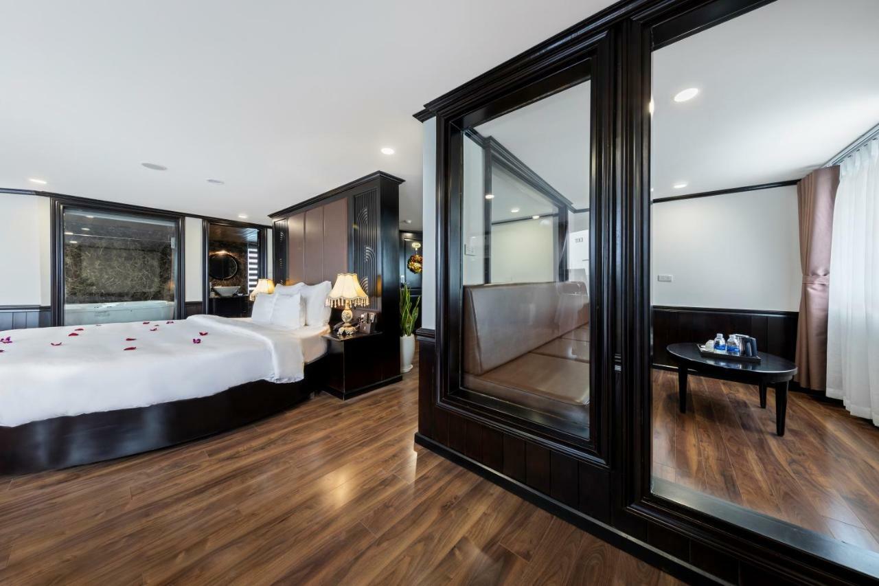 Hotel Margaret Cruises Ha Long Esterno foto